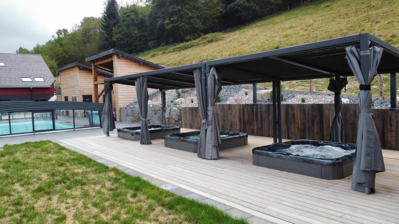 La Ferme De Rochesson, Jacuzzis & Piscine Commune ภายนอก รูปภาพ