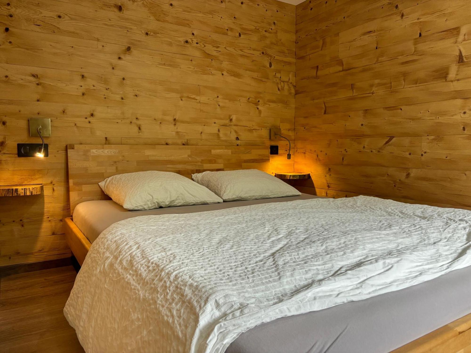 La Ferme De Rochesson, Jacuzzis & Piscine Commune ภายนอก รูปภาพ